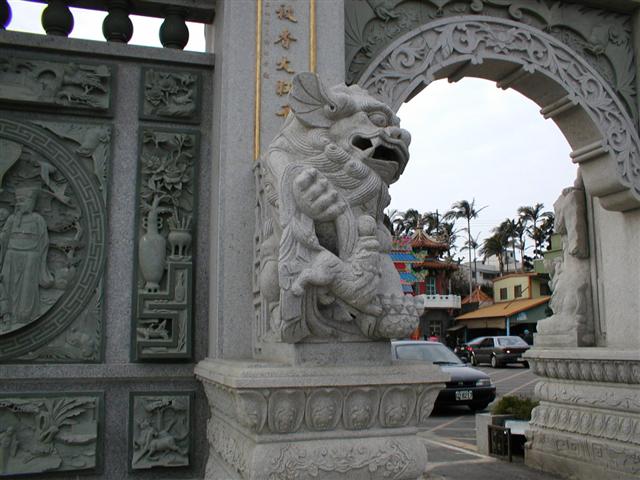 Guarding the temple gate